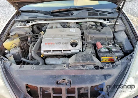 2003 Lexus Es 300 z USA, uszkodzony, nr VIN JTHBF30GX30118534